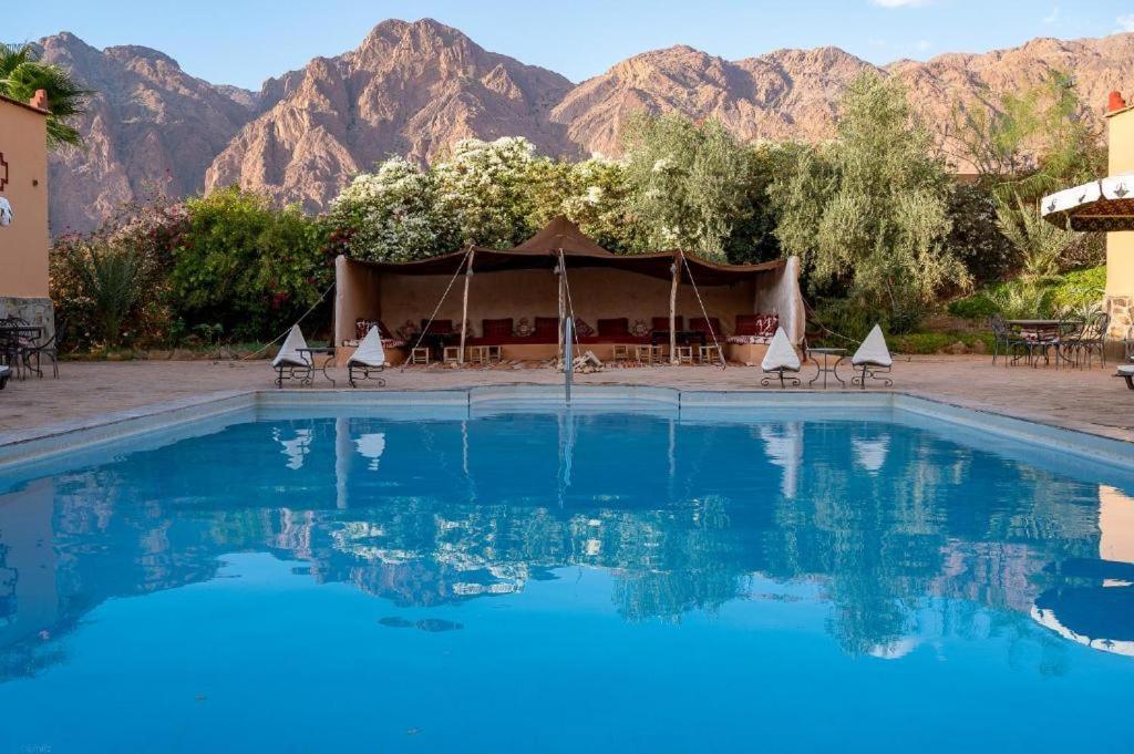 Hotel Click Excursions Tafraoute Taddart Exterior foto